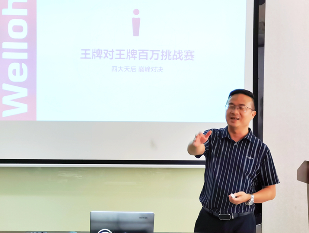 retouch_2021091616054309.jpg retouch_2021091616054309.jpg